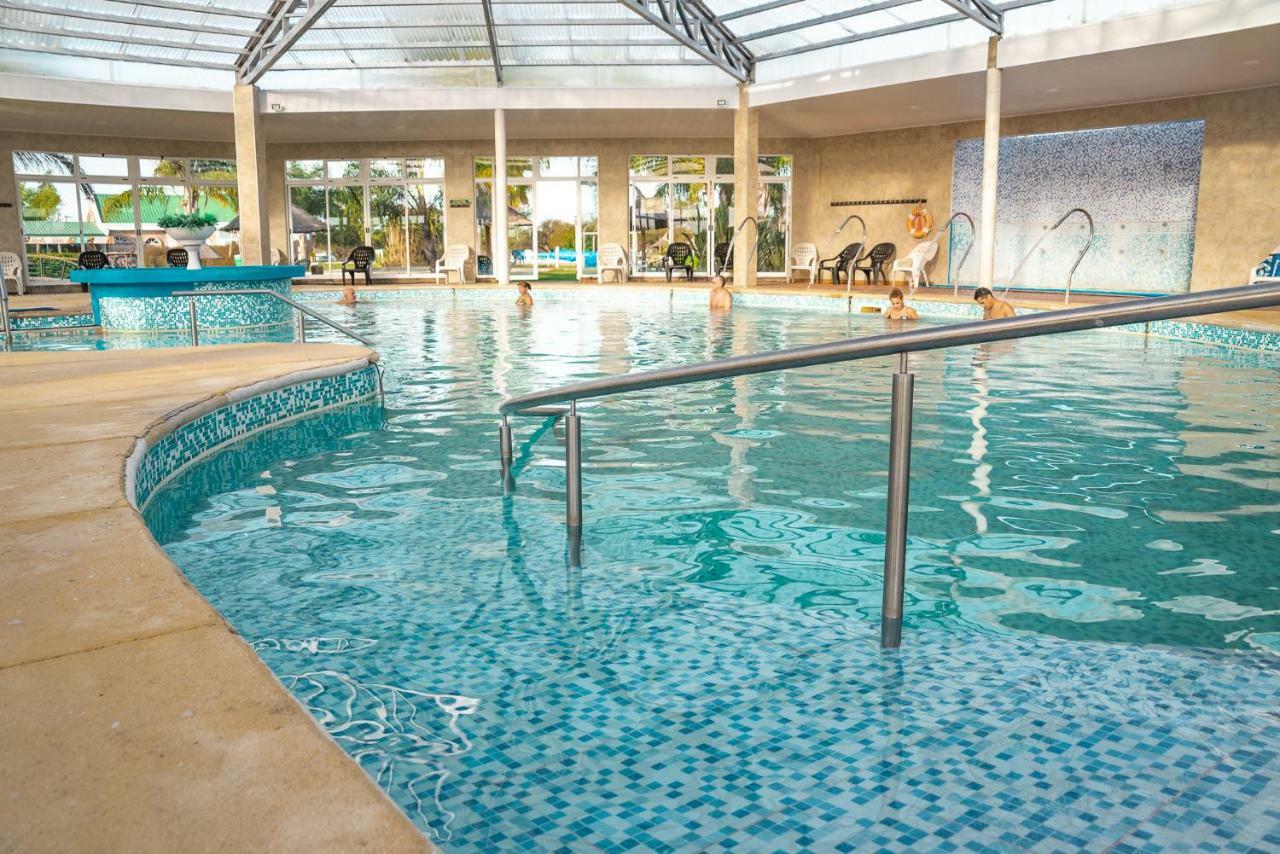 Gualeguaychú Cabanas Termas Del Guaychuヴィラ エクステリア 写真